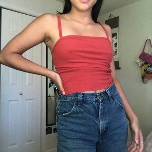 Red Ribbed lettuce hemmed tank